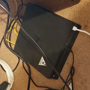 Ps4 combo 2 controllers 100 headset lots of games